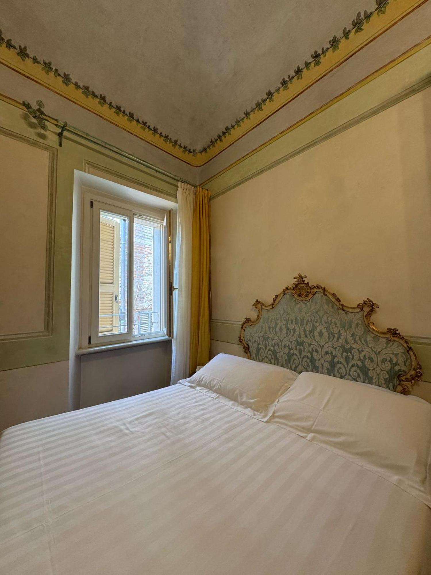 Urbino Apartments - Palazzo Paltroni Studio Exterior photo